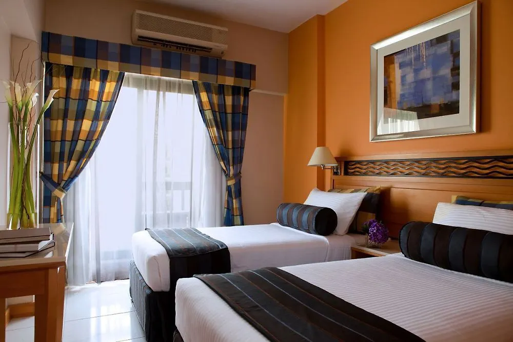Golden Sands 5 Dubai Hotel